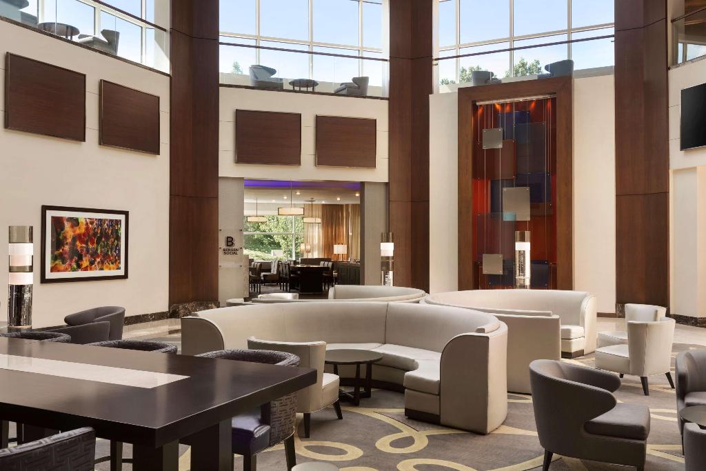 Hilton Meadowlands photo 11