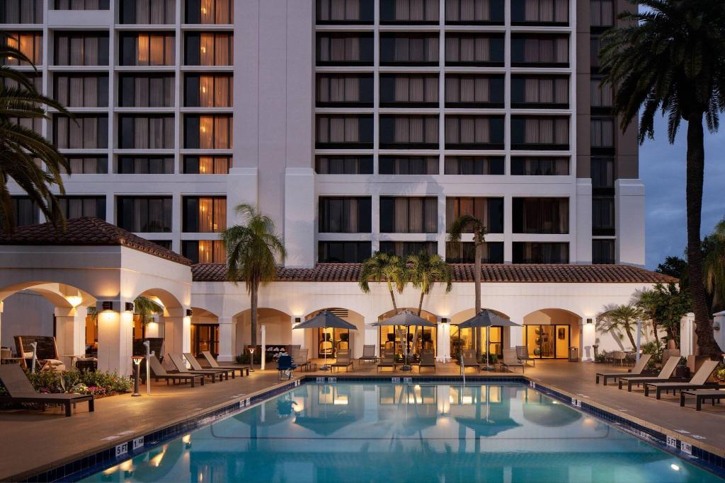 hotel-thumb