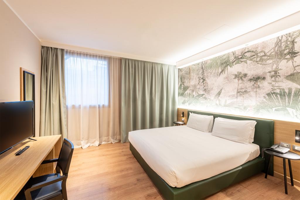 Neo Hotel