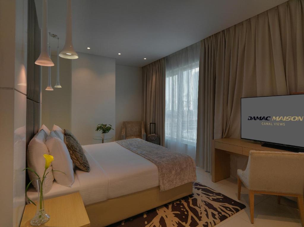 hotel-thumb