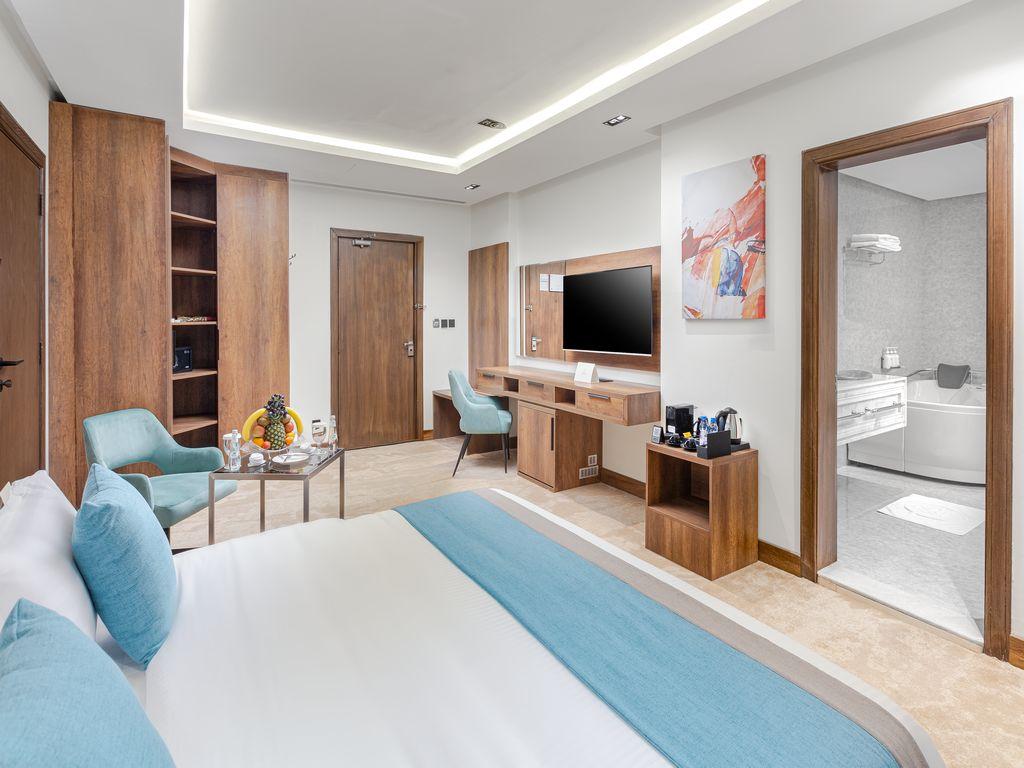 Madareem Crown Hotel