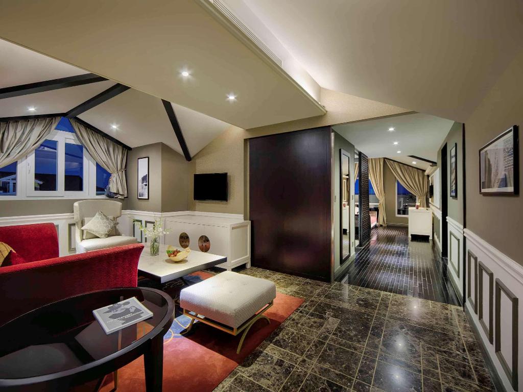 hotel-thumb