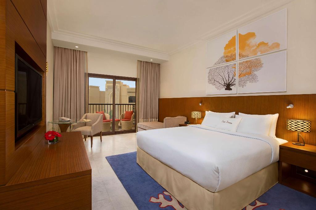 hotel-thumb
