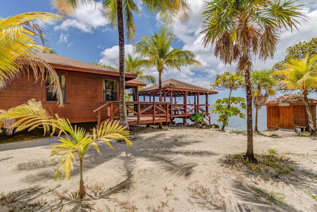 Anthonyas Key Resort