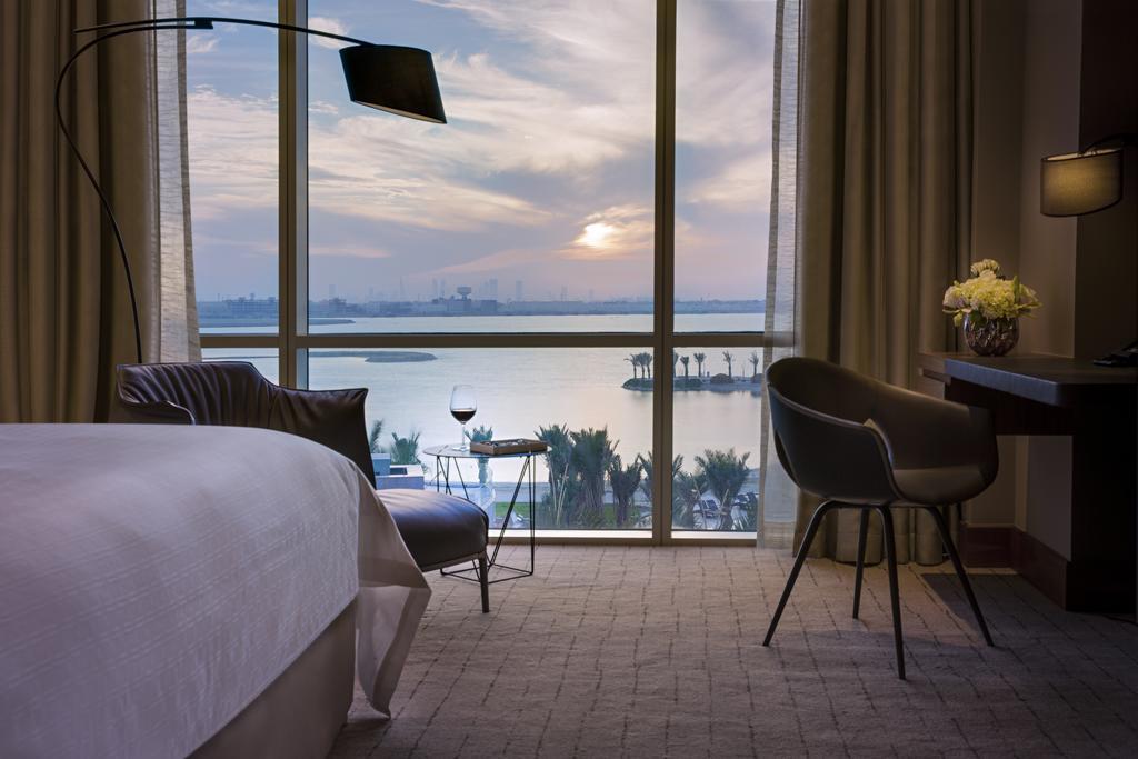 hotel-thumb