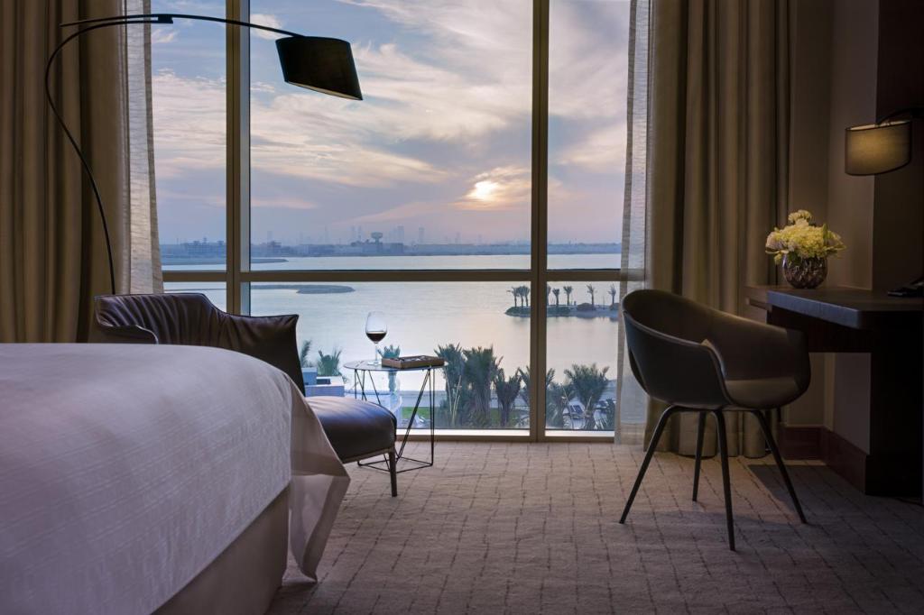 hotel-thumb