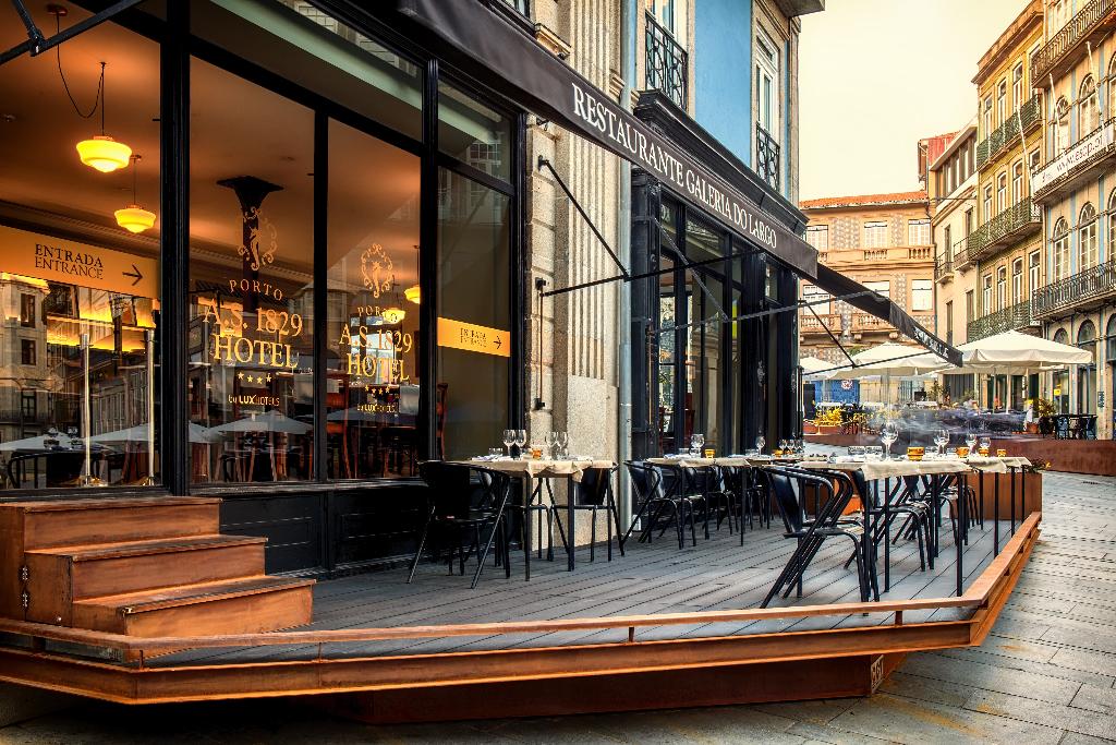 Imagem da galeria de Porto As 1829 Hotel