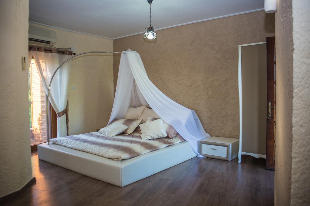 Livia Hotel