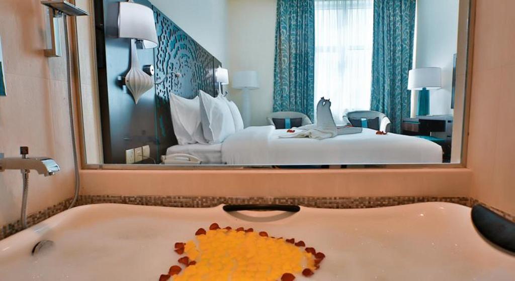 hotel-thumb
