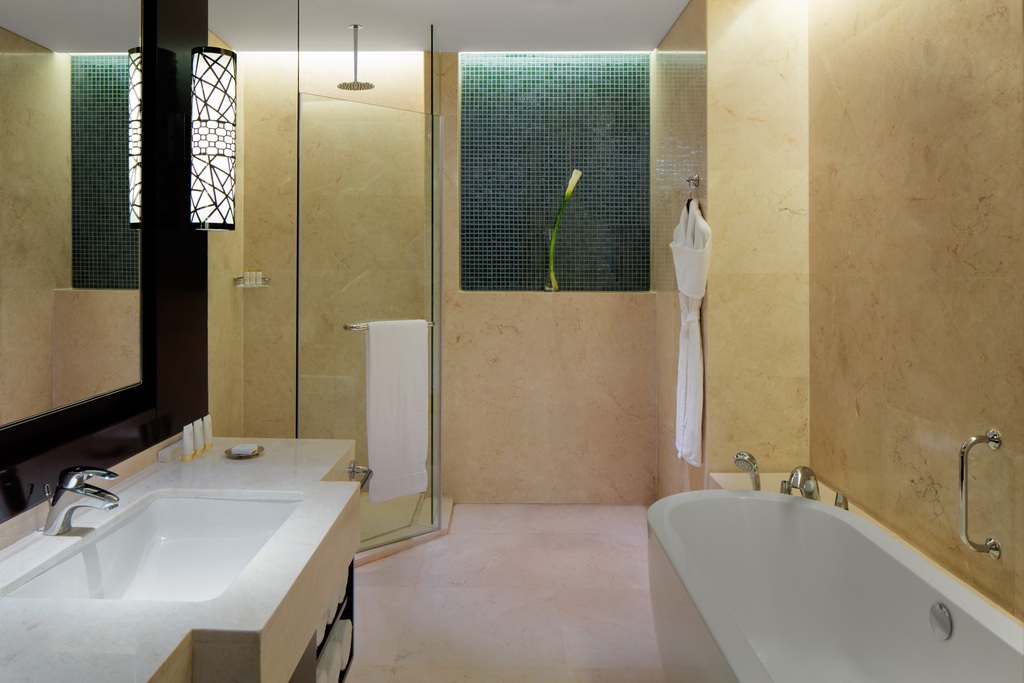 A Radisson Collection Hotel, Hormuz Grand Muscat