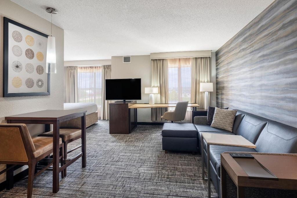 Residence Inn Bloomington