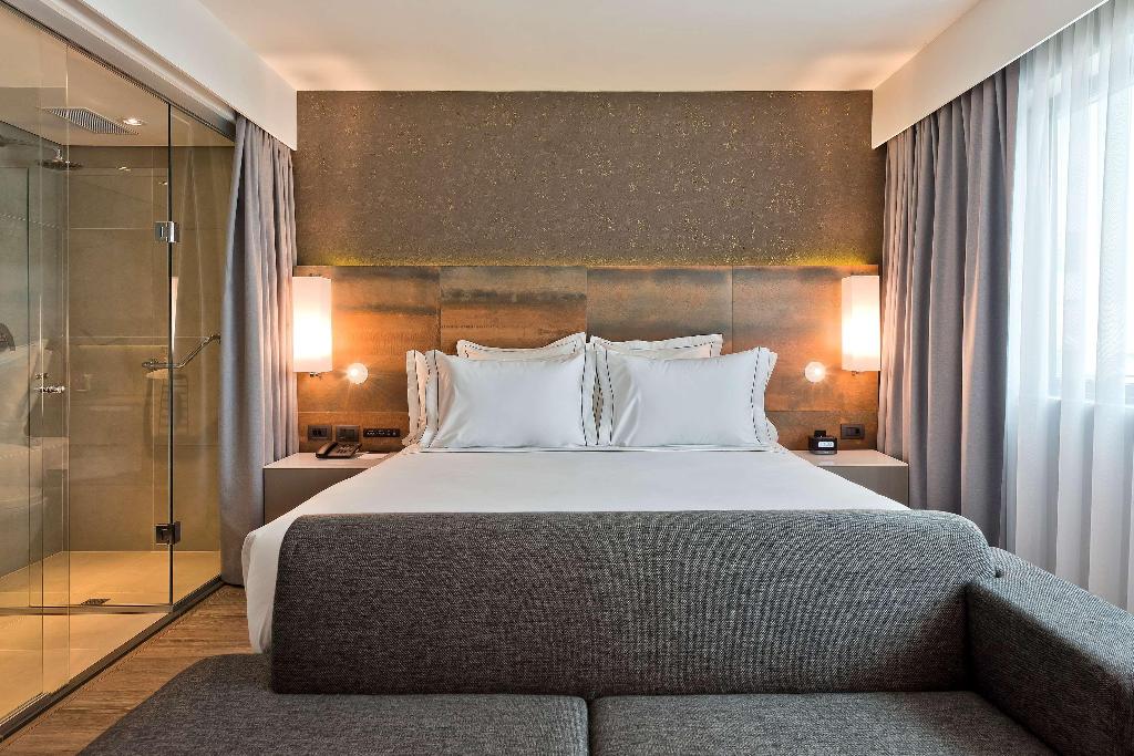 hotel-thumb