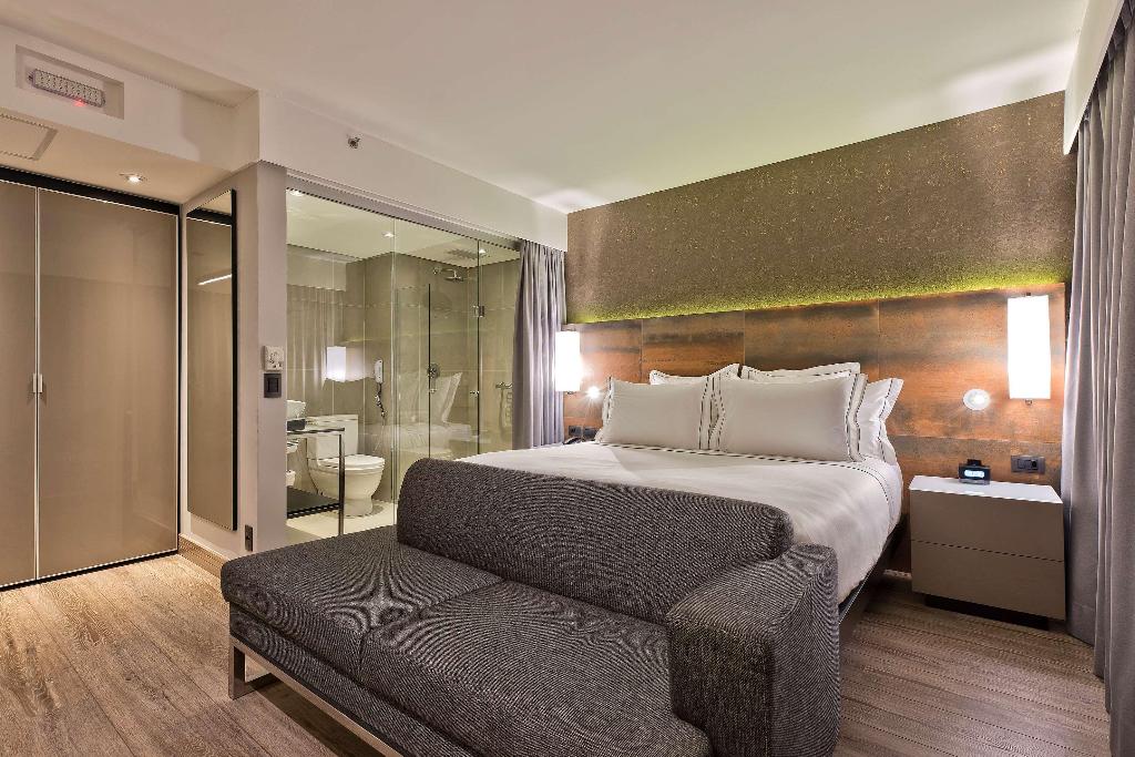 hotel-thumb