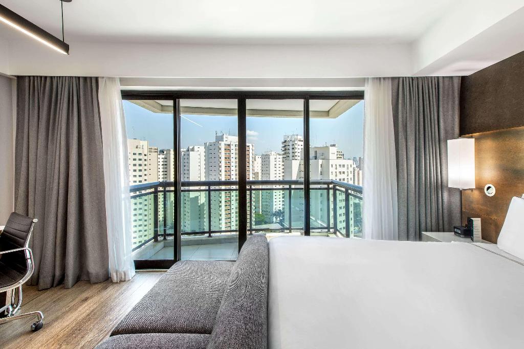 hotel-thumb