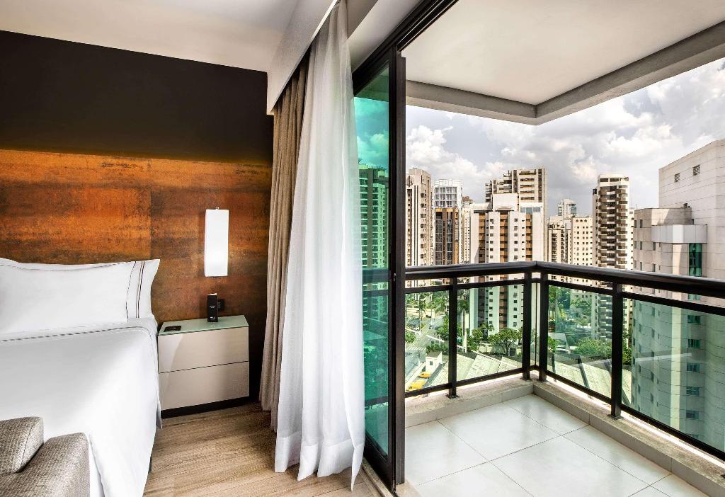 hotel-thumb