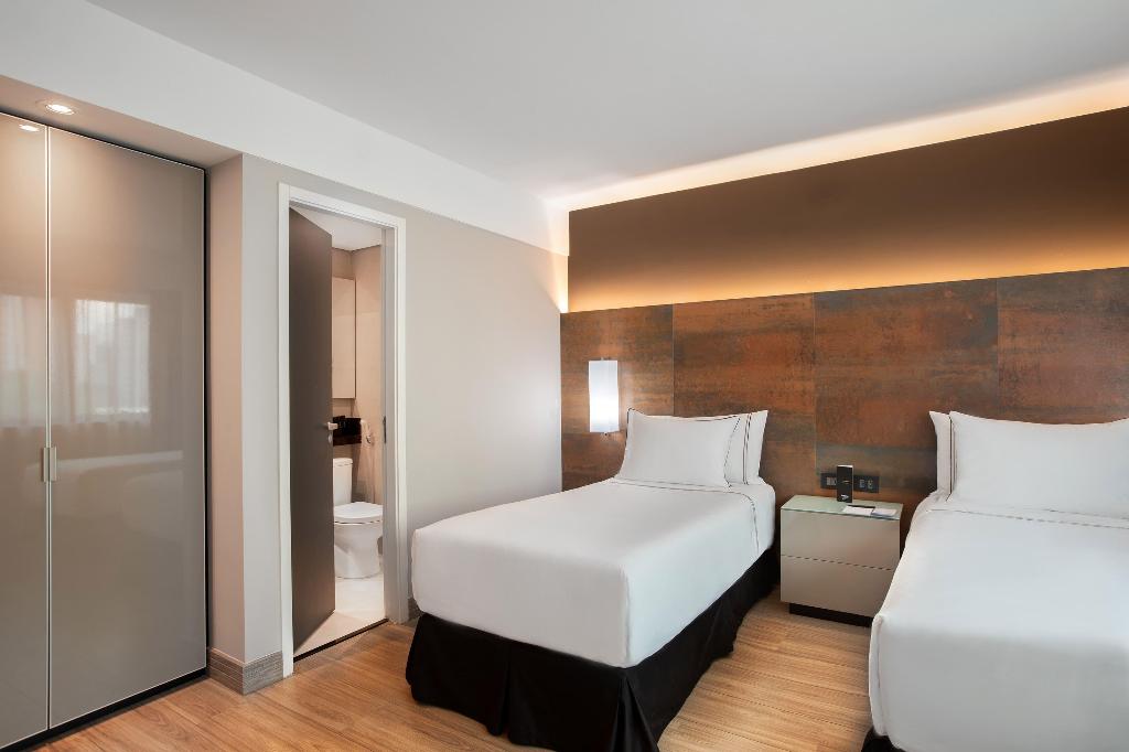 hotel-thumb