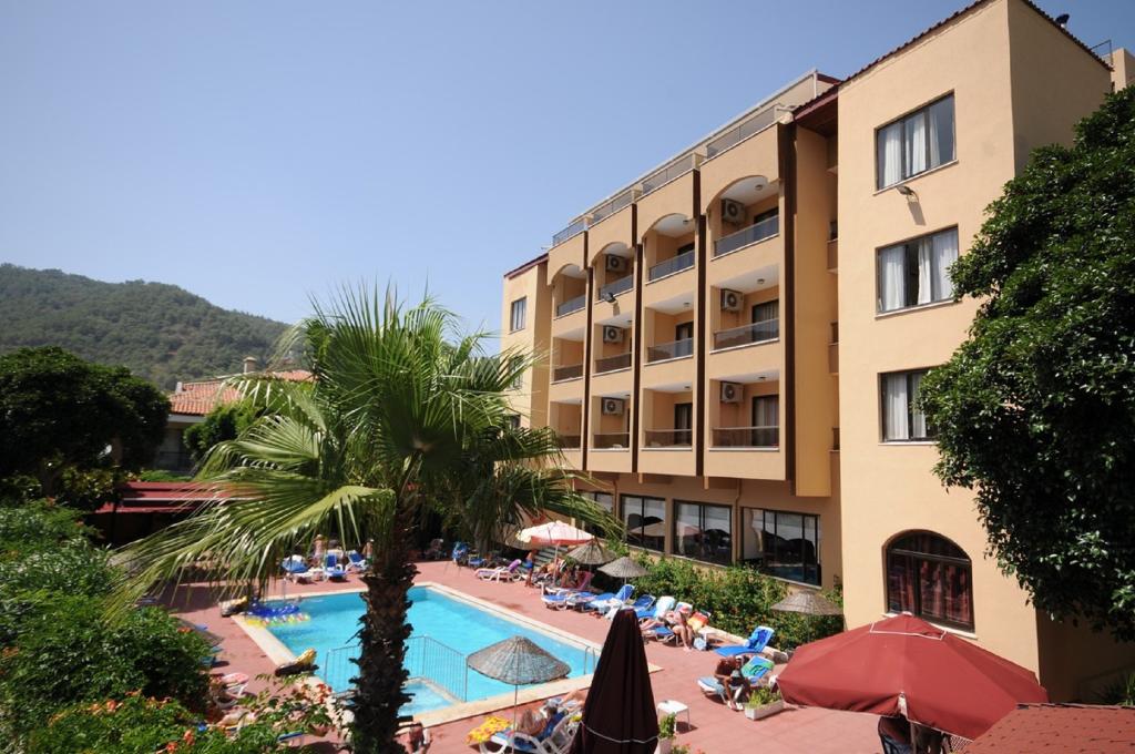 Juniper Hotel Adult Only +14 Icmeler