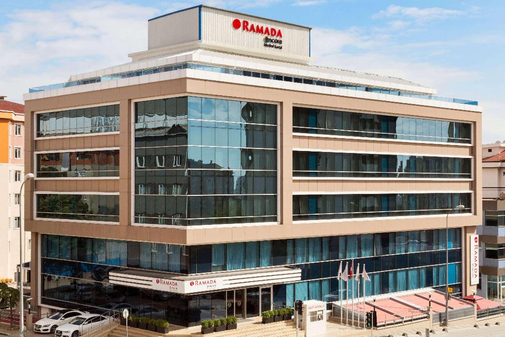 Hotel Ramada Encore By Wyndham Istanbul Kartal Hotel, Türkei, Istanbul. Großes 1