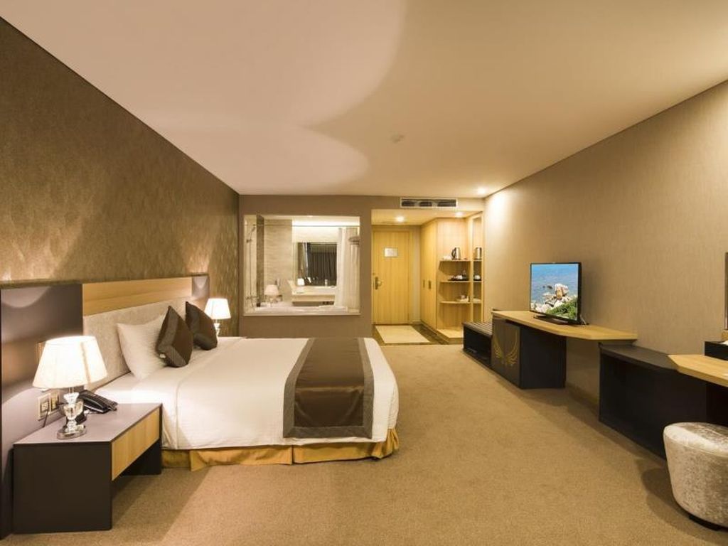 hotel-thumb