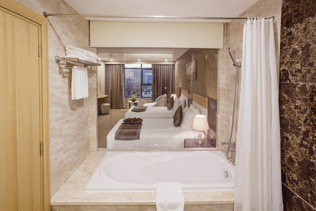 hotel-thumb