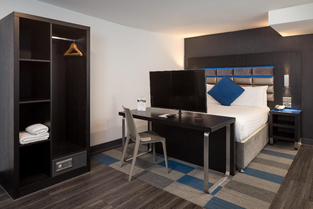 Roomzzz Chester City