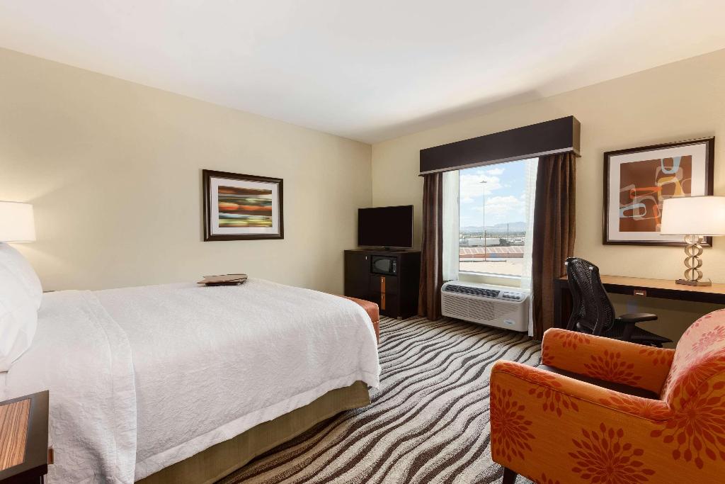 Hampton Inn & Suites El Paso/East