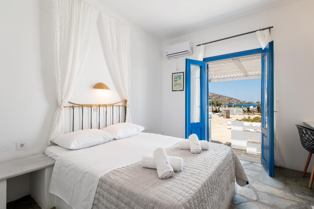 Naoussa Hotel