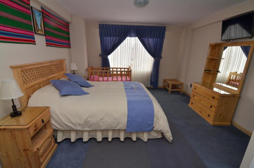 Almudena Apart Hotel