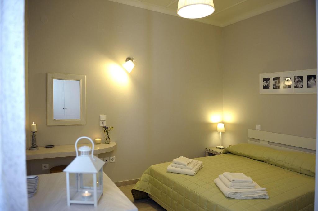 Almyris Rooms