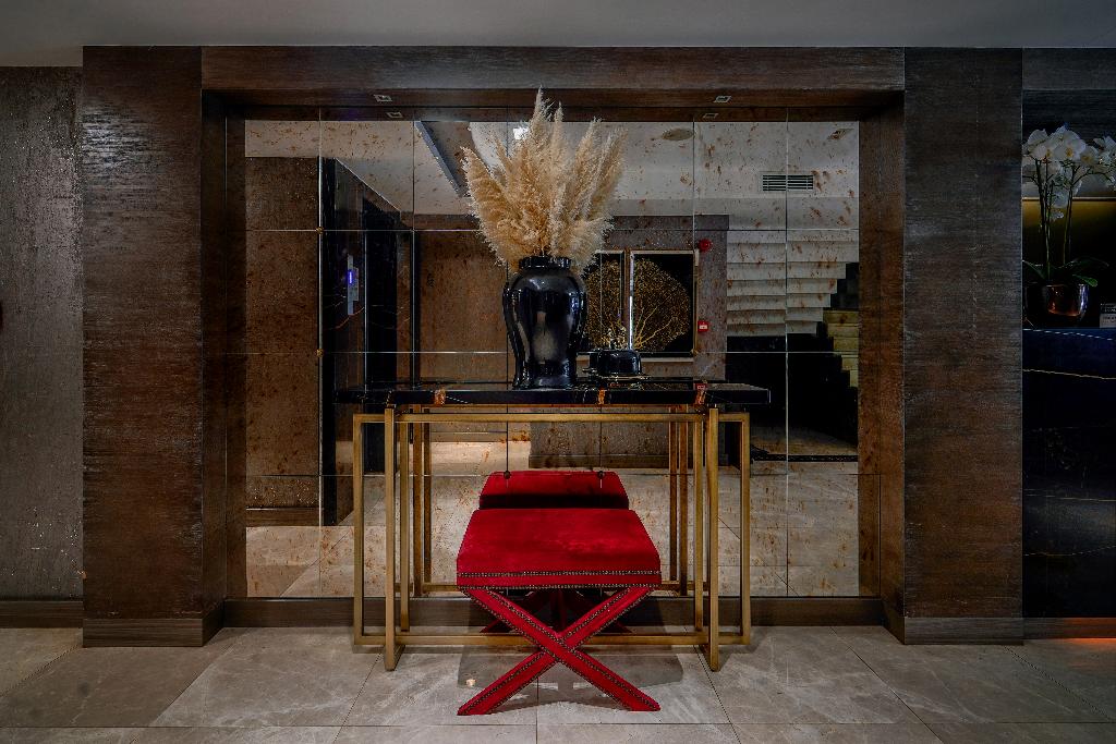 hotel-thumb
