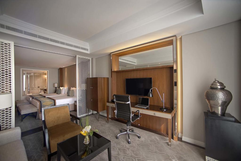 hotel-thumb
