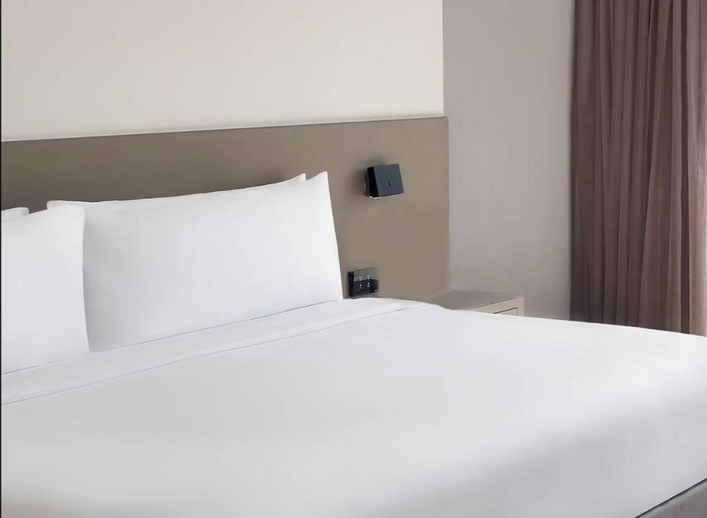 hotel-thumb