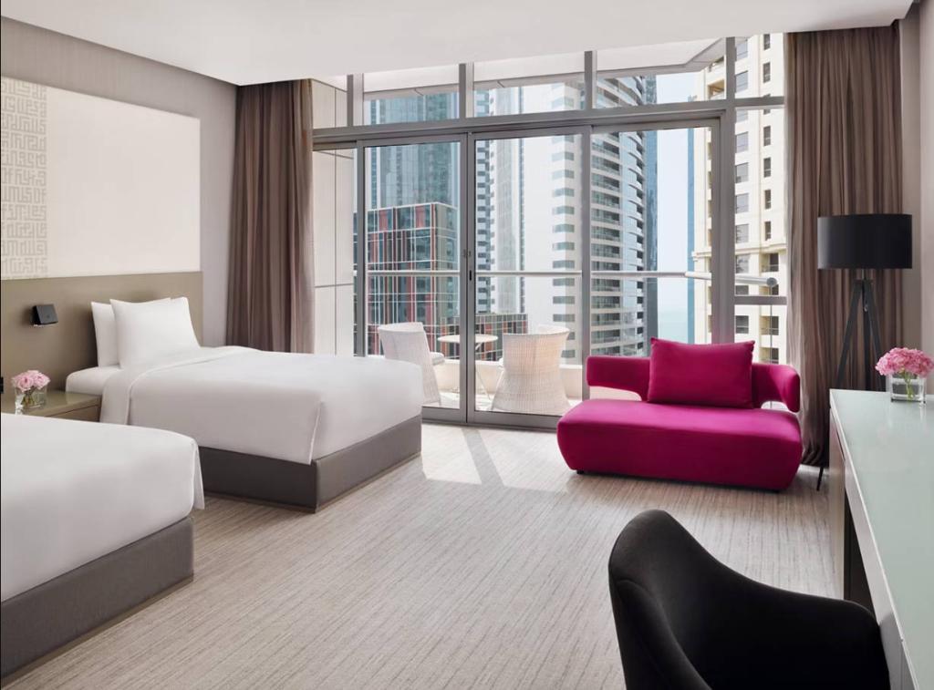 hotel-thumb
