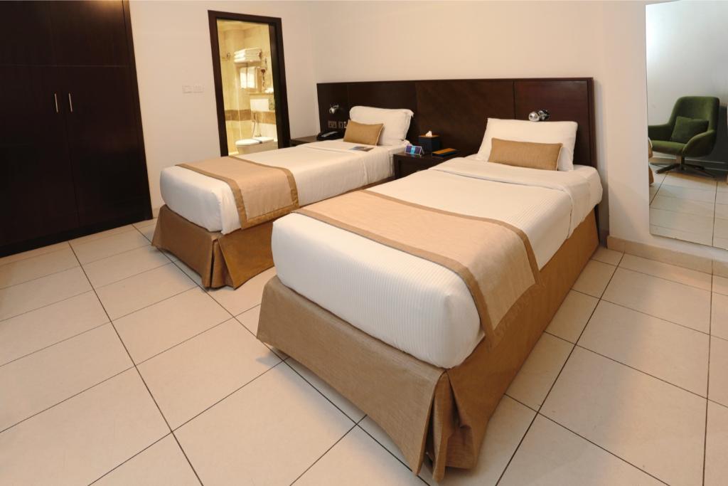 hotel-thumb
