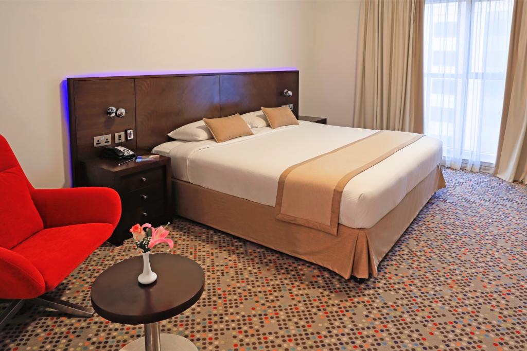 hotel-thumb