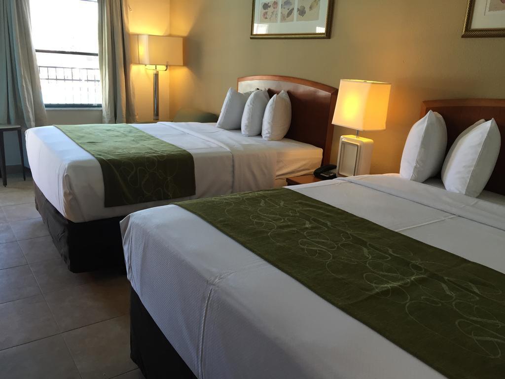 Seasons Florida Resort