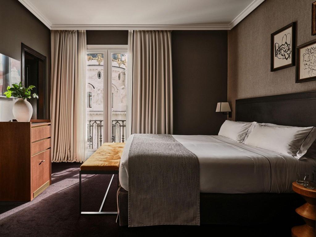 hotel-thumb