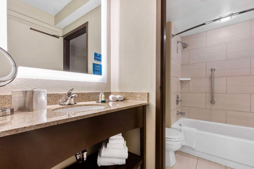 Doubletree By Hilton Park City - The Yarrow