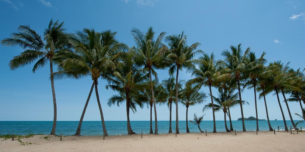 Ellis Beach Oceanfront Bungalows