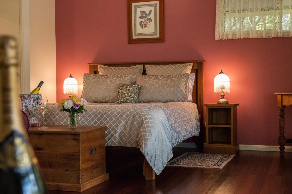 The Falls Rainforest Cottages