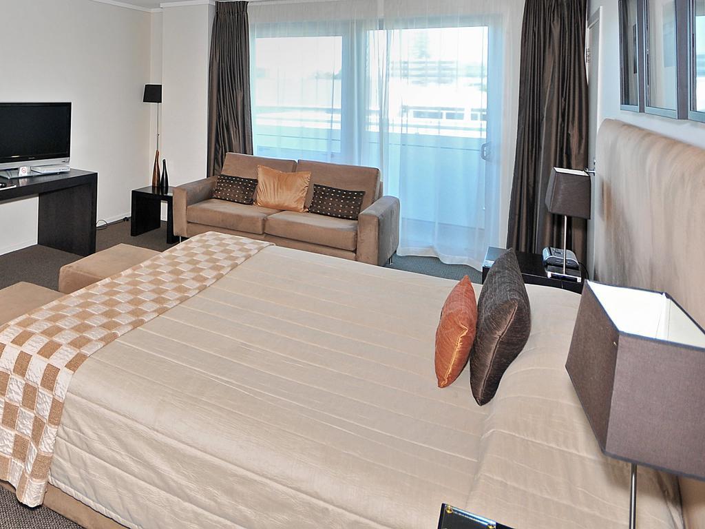 Hotel on Devonport