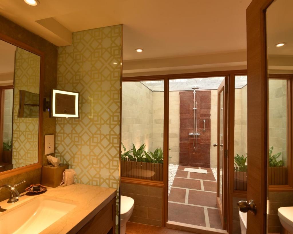Taj Fisherman'S Cove Resort & Spa
