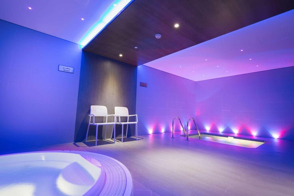 Ayla Bawadi Hotel - Sports and Entertainment