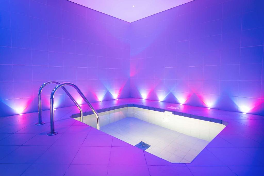 Ayla Bawadi Hotel - Sports and Entertainment