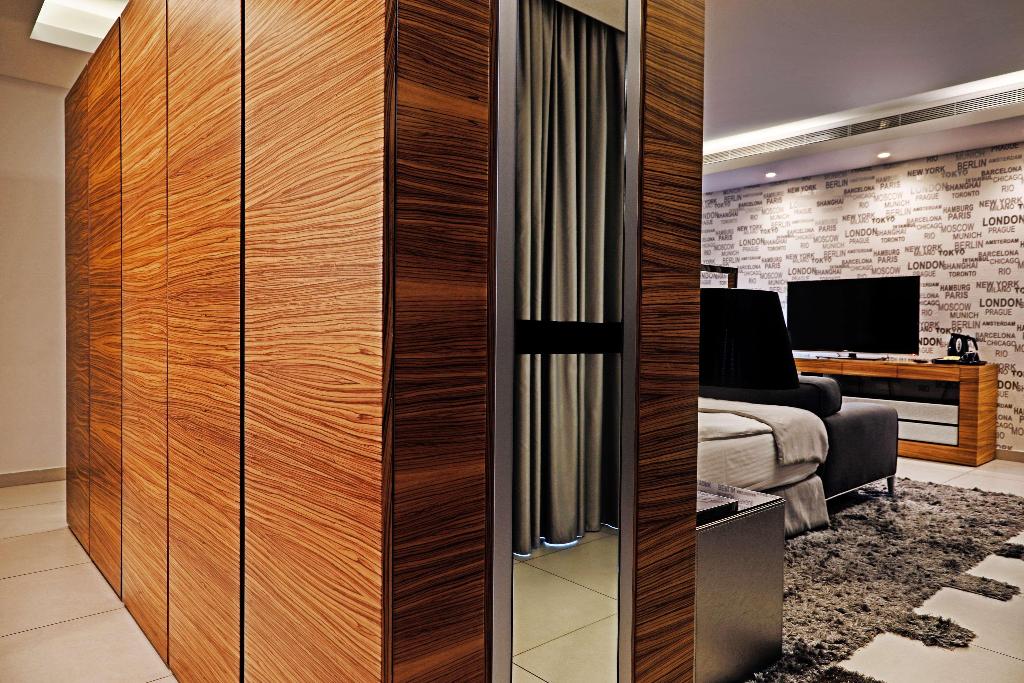 Warwick Stone 55 Hotel