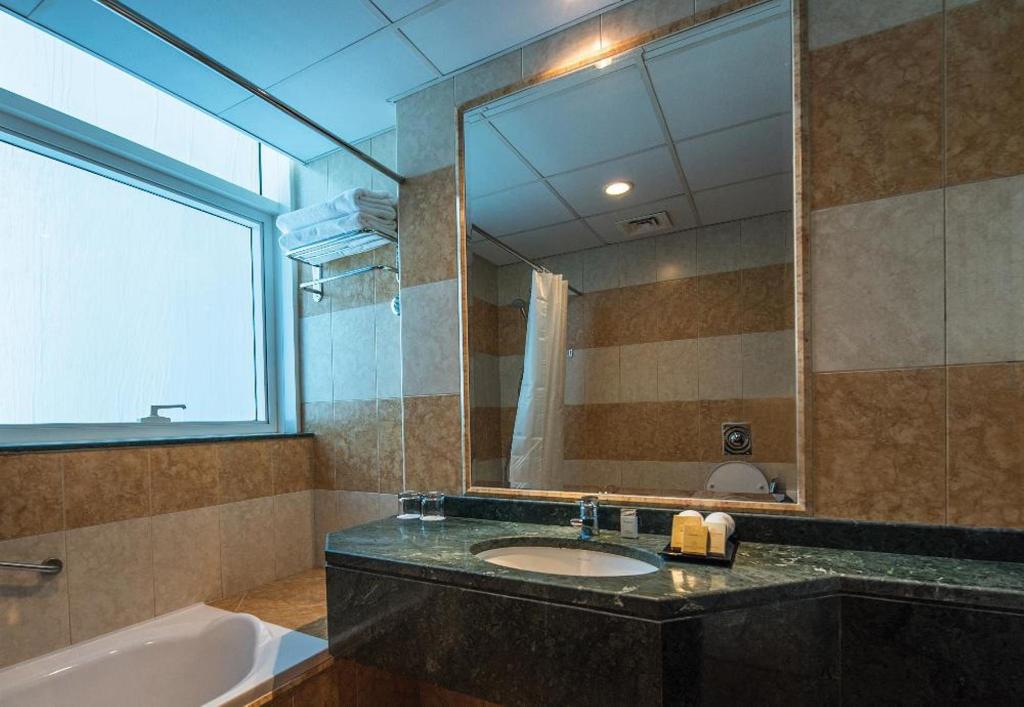 Sunday Mega Hotel photo 83