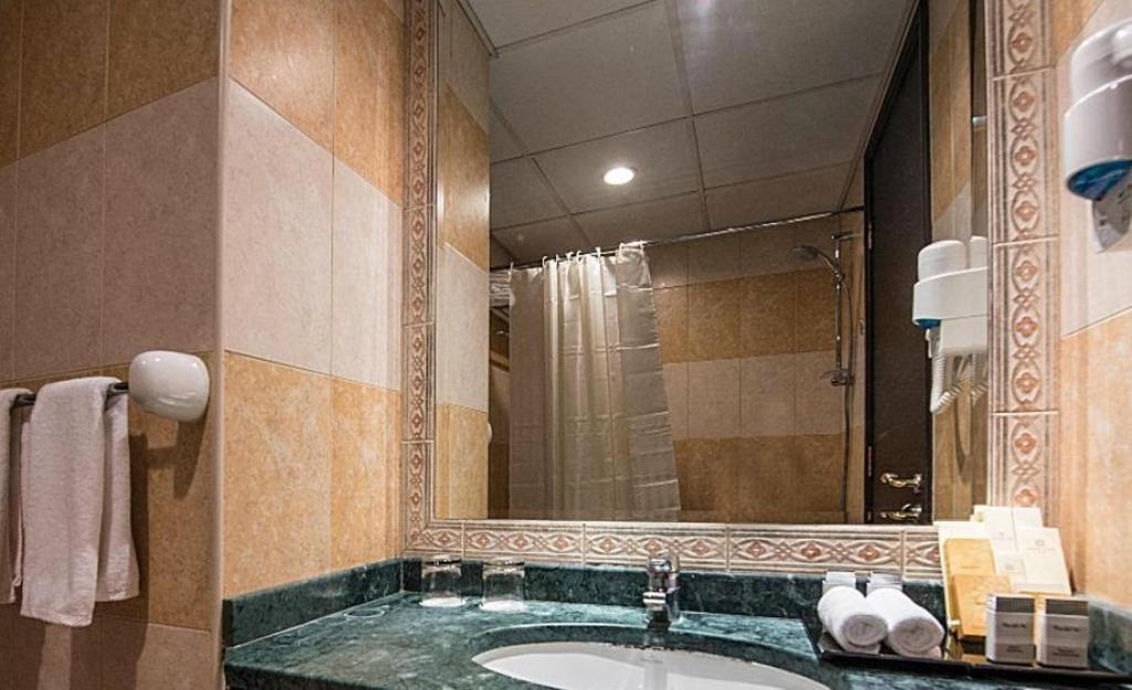 Sunday Mega Hotel photo 52