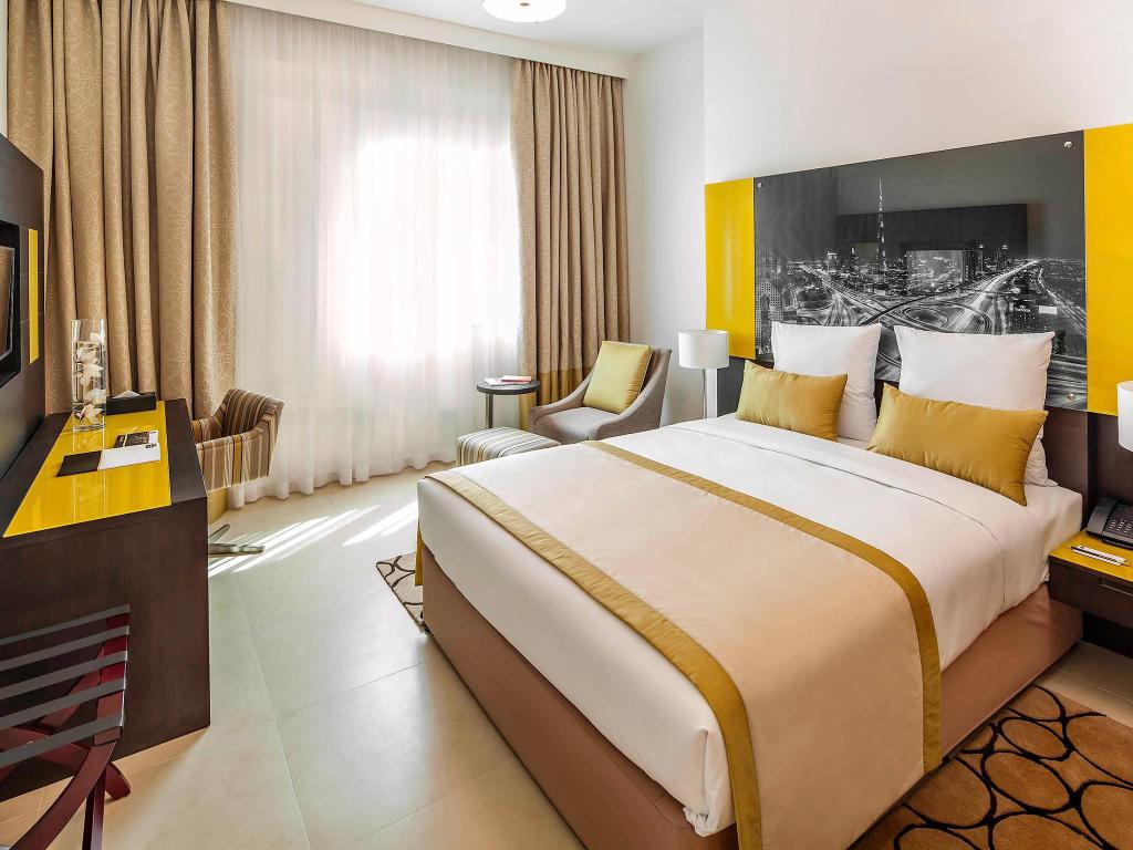 hotel-thumb