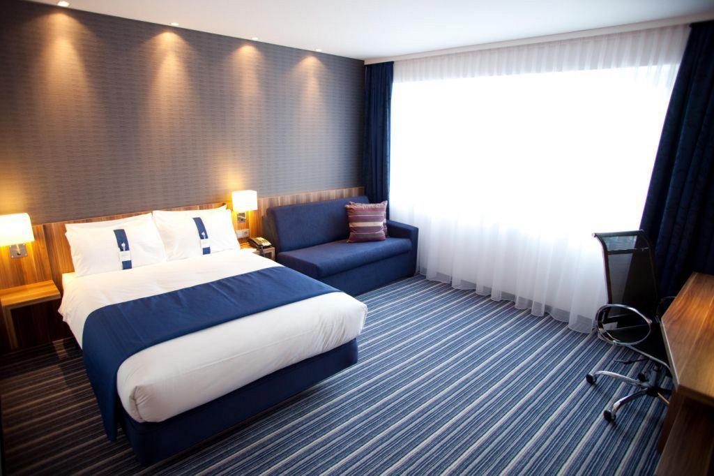 hotel-thumb