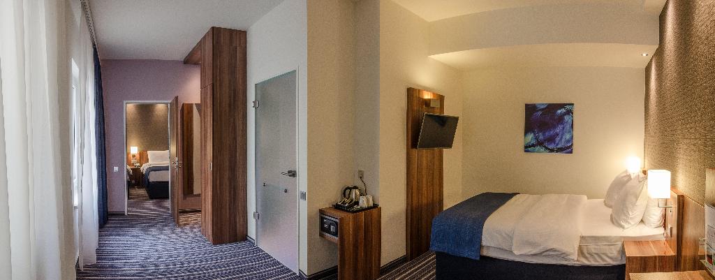 hotel-thumb